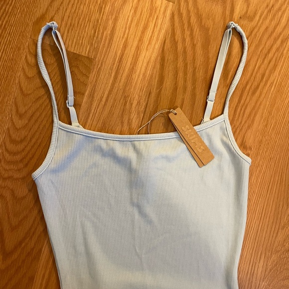 SKIMS Long Slip Dress - Picture 6 of 8